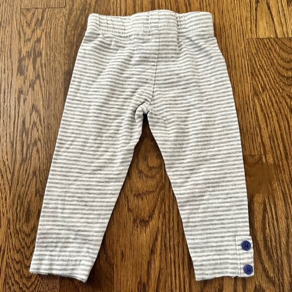 Carter’s grey striped outfit for baby, size 3 months - Picture 6 of 7